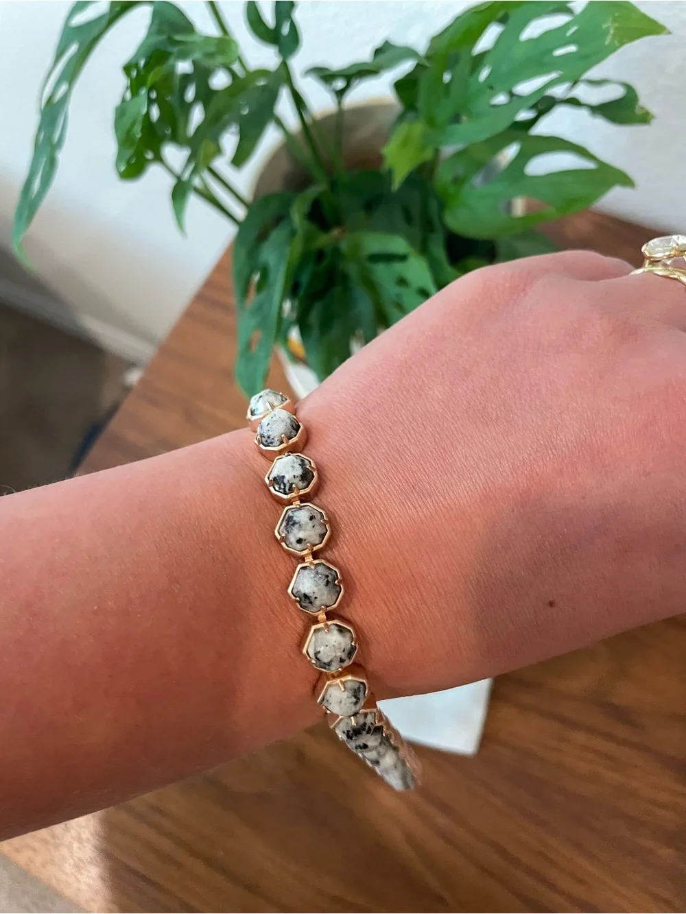 Kendra Scott Rose Gold Lace Bracelet - Picture 2 of 2